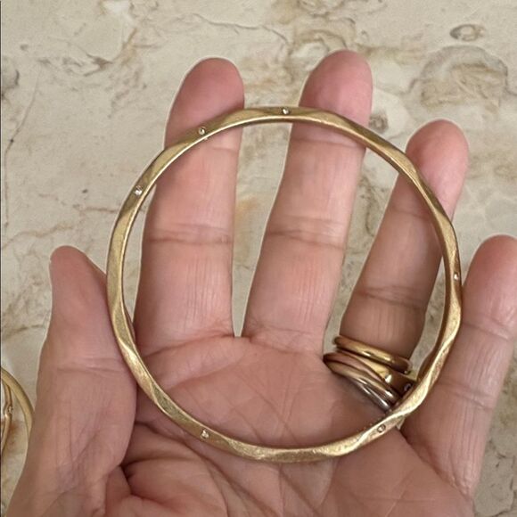 Lia Sophia Bangles Set - 5 Brushed Gold-tone & Crystals Bracelets - Picture 6 of 10